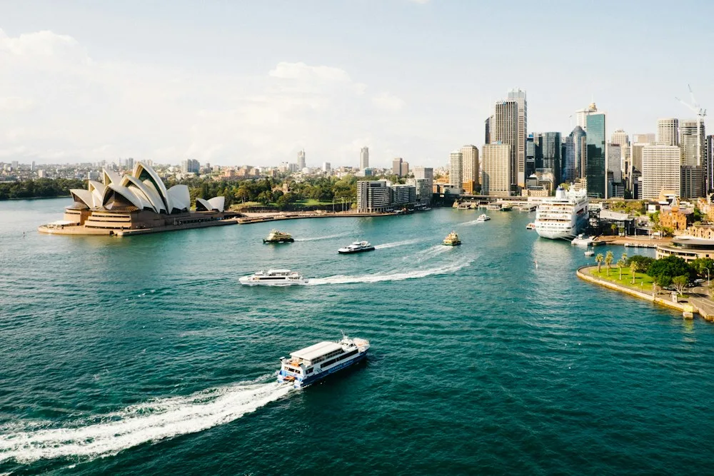 Explore Australia